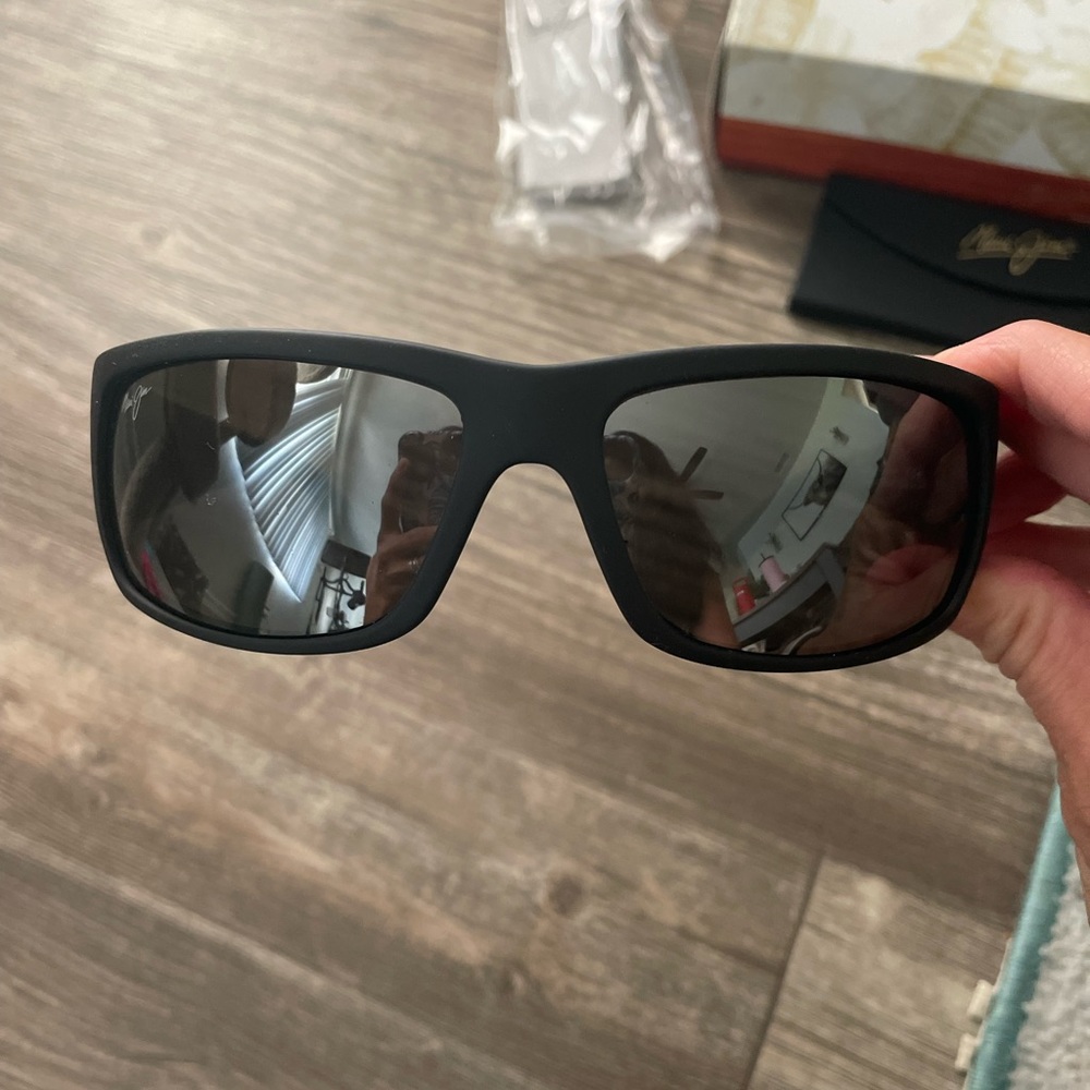 Maui Jim’s mens sunglasses